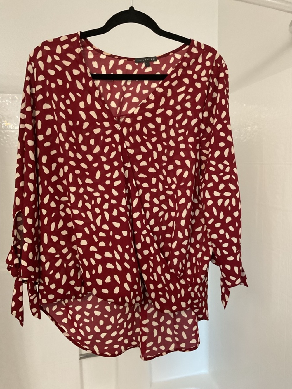 Beacon Allan Surplice Tie Sleeve High Low Blouse